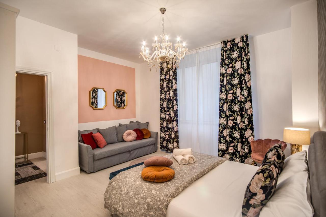 Aweshomeitaly - White Mirrors Apartment Pisa Buitenkant foto