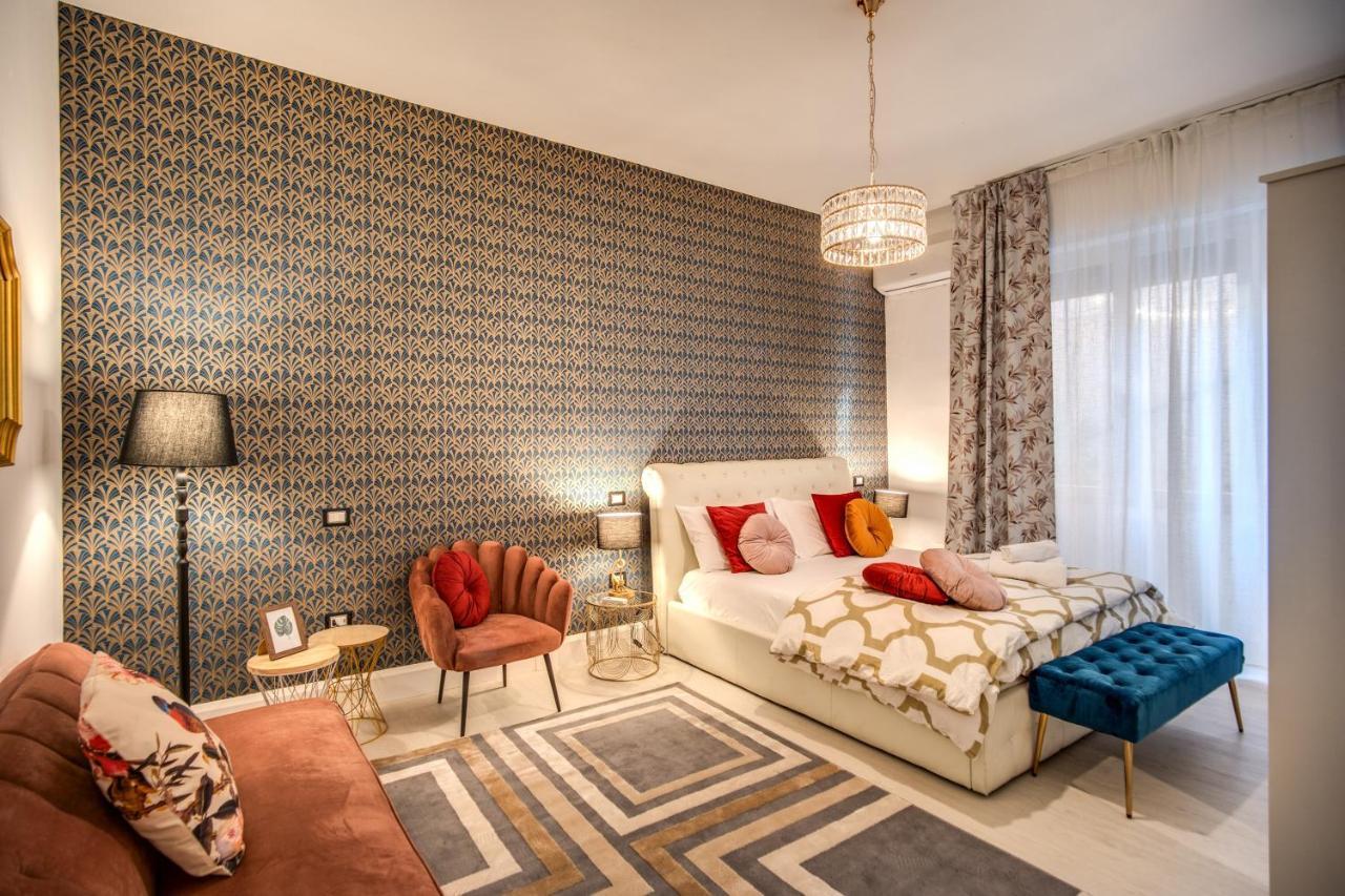 Aweshomeitaly - White Mirrors Apartment Pisa Buitenkant foto