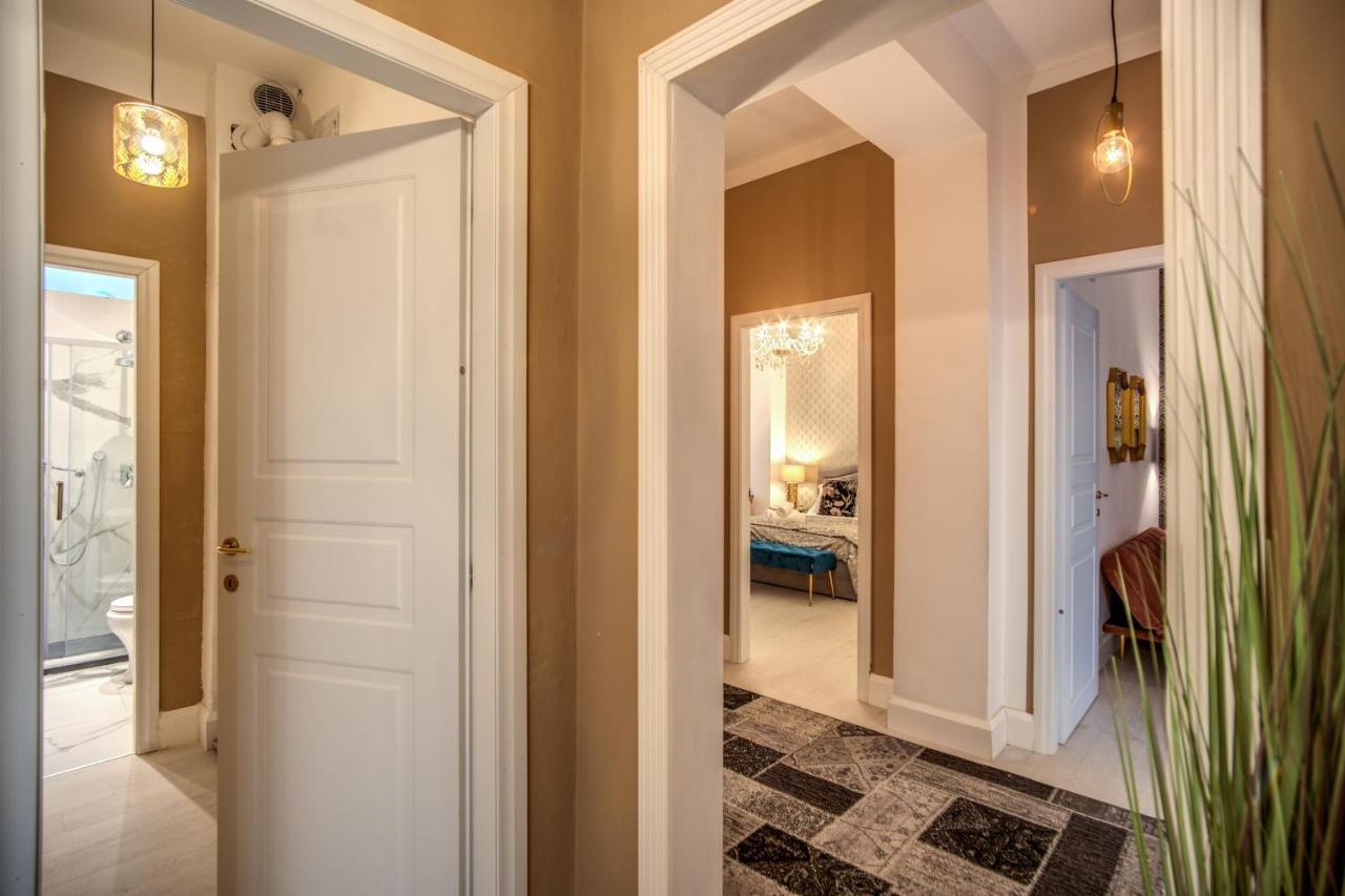 Aweshomeitaly - White Mirrors Apartment Pisa Buitenkant foto